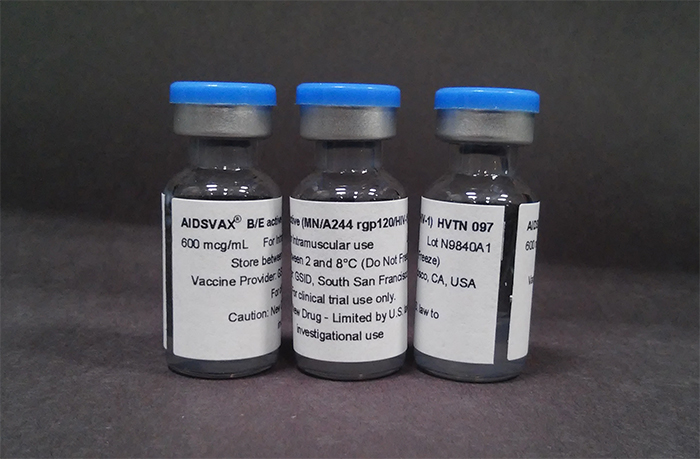 AIDSVAX<strong><sup>®</sup></strong> vials